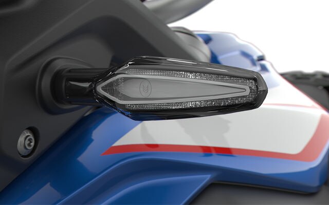Zobrazené sú LED smerovky modelu F 850 GS.