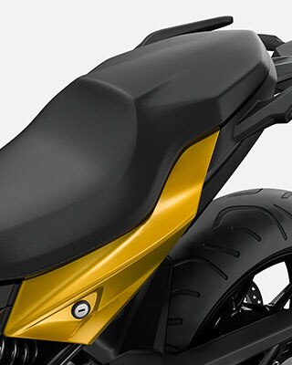 Sedadlo BMW F 900 XR.