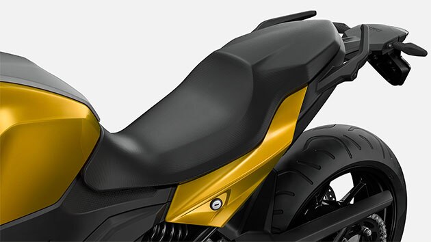 Sedadlo BMW F 900 XR.
