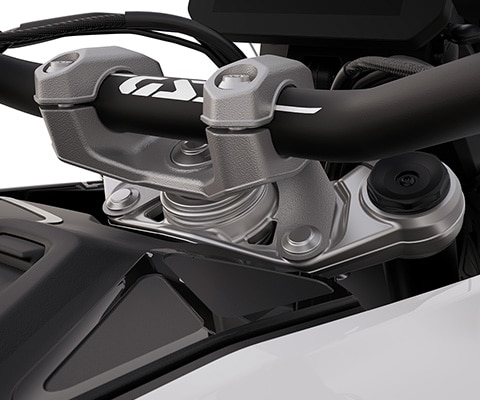 Mostík vidlice so systémom BMW EVO Telelever modelu R 1300 GS od BMW Motorrad