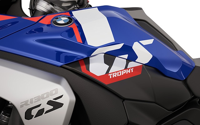 Nápis „GS Trophy“ modelu R 1300 GS Trophy od BMW Motorrad