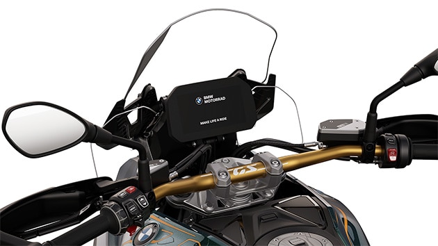 Zlaté riadidlá modelu BMW R 1300 GS Option 719 Tramuntana