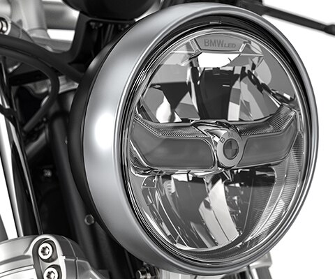 Vidíme svetlomety LED R nineT Pure.