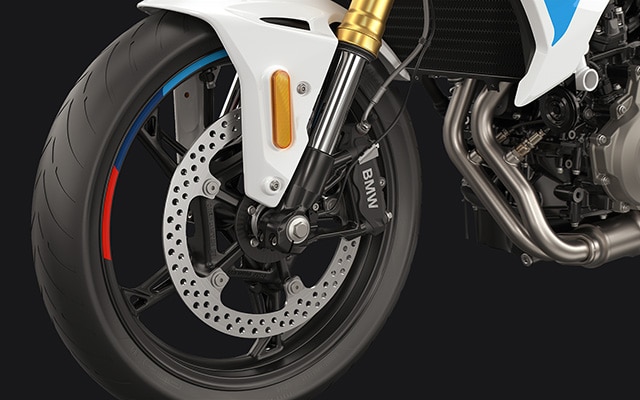 Pásiky na ráfikoch modelu F 450 R od BMW Motorrad