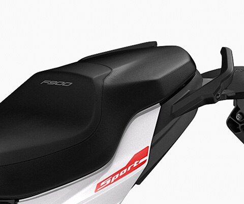 Sedadlo F 900 R.