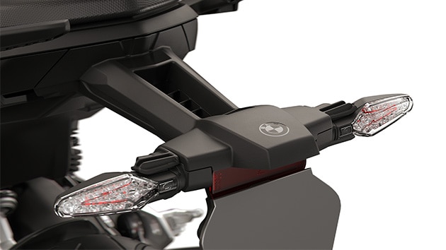 Športová zadná časť modelu F 900 R od BMW Motorrad