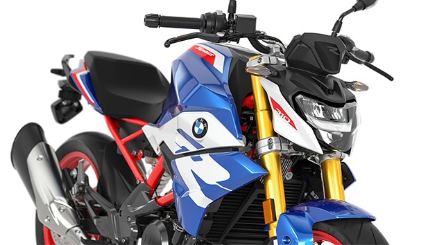 Vidíme sériový LED svetlomet a smerovku modelu G 310 R.