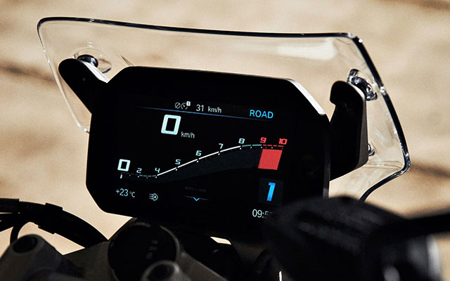 BMW R 1250 R s displejom TFT a konektivitou