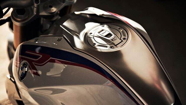 Palivová nádrž BMW R 1250 R s krytom z ušľachtilej ocele