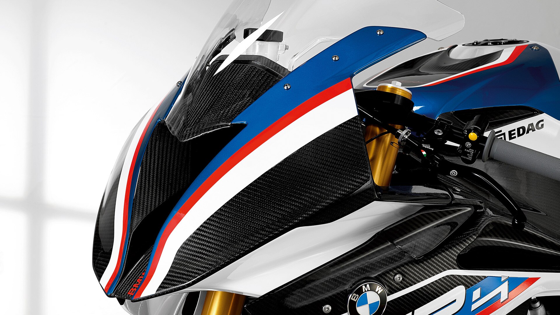 karbónová predná časť modelu HP4 Race