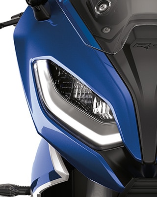 Predná časť s LED denným svetlom modelu R 1250 RS