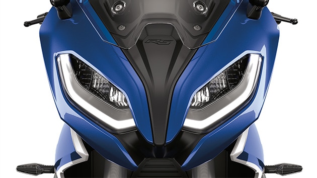 Predná časť s LED denným svetlom modelu R 1250 RS
