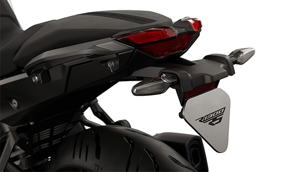 Pohľad zozadu na model R 1300 RS od BMW Motorrad