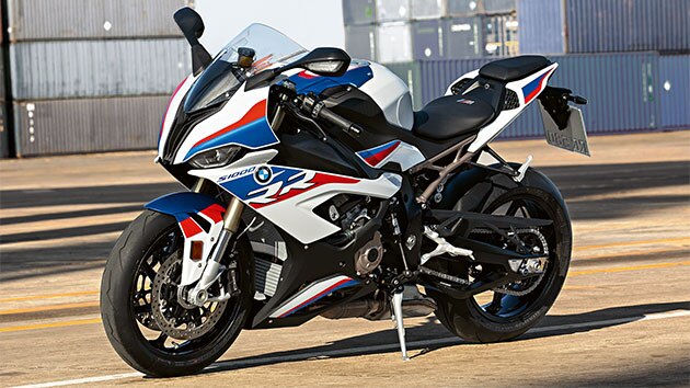 Zadná časť nového modelu BMW RR