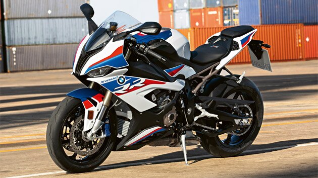Zadná časť nového modelu BMW RR
