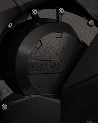 Zaostrené na šesťvalcový motor.