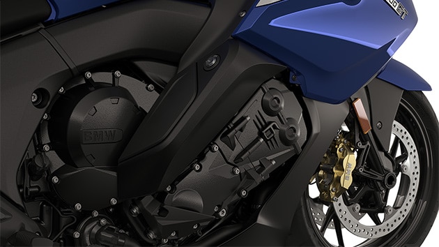 Zaostrené na šesťvalcový motor.