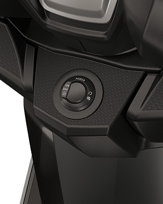 C 400 GT od BMW Motorrad s funkciami Ride by Wire a Keyless Ride