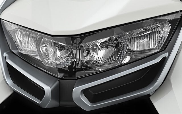 Svetlomet s kompletnou LED technikou C 400 GT