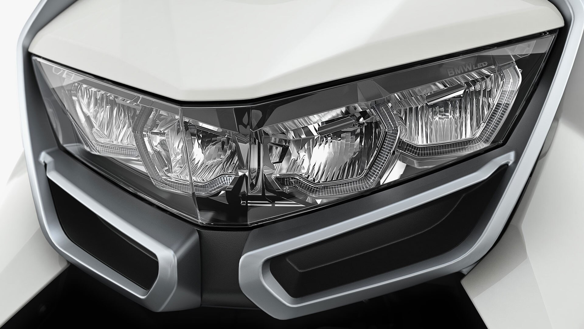 Svetlomet s kompletnou LED technikou C 400 GT
