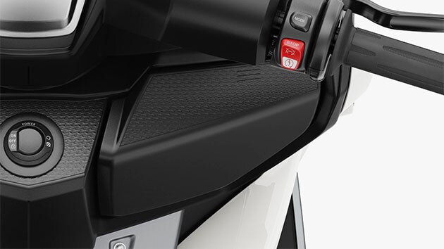 Nabíjacia priehradka pre smartfón C 400 GT