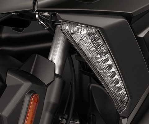 C 400 X od BMW Motorrad s optimálnou funkciou Headlight Pro