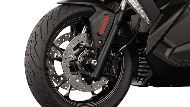 C 400 X od BMW Motorrad s funkciou ABS Pro